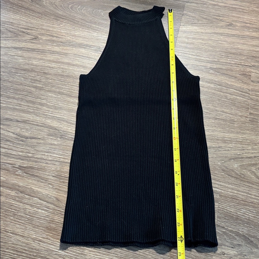 NWOT Anthropologie Mock Neck Tank small black - Picture 2 of 4